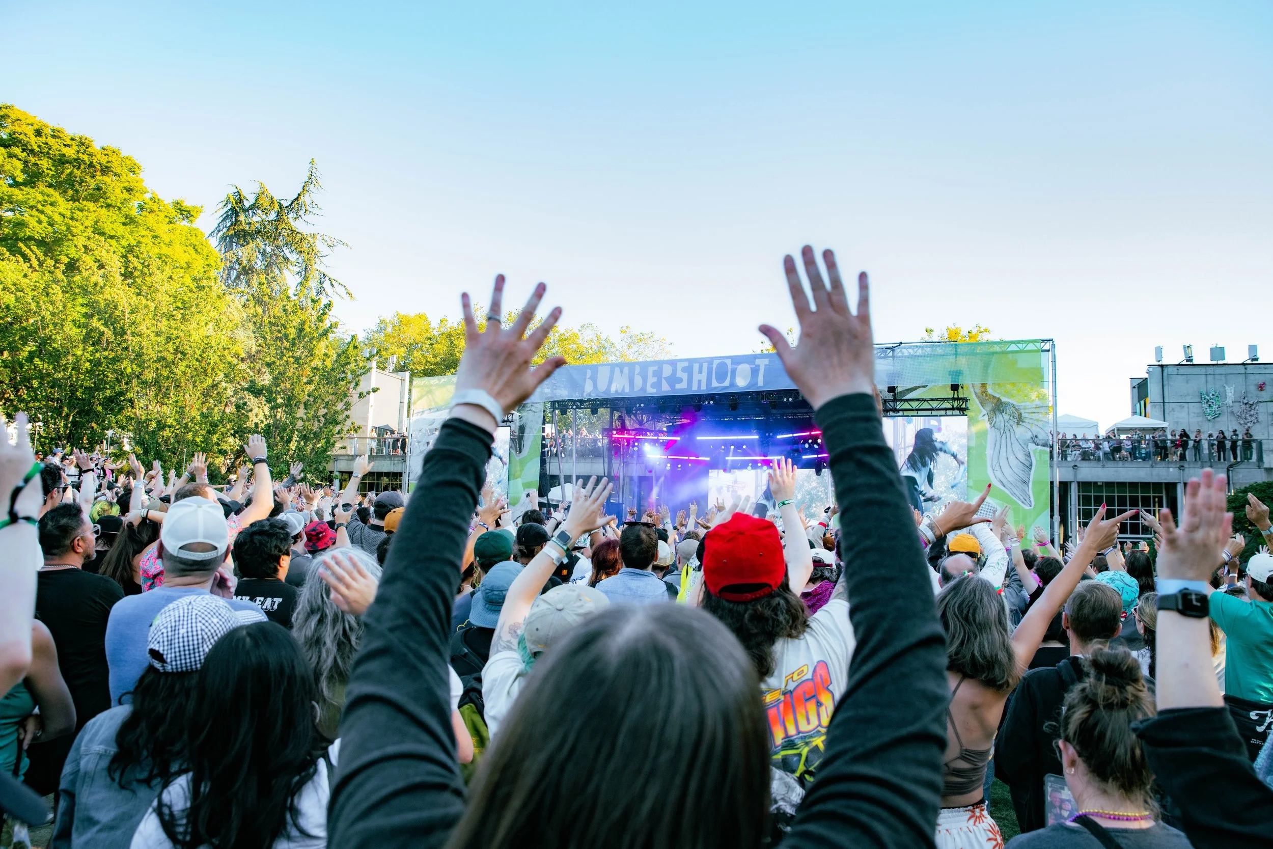 CORRINASTADLER_CORRINA.BOBINA_Bumbershoot2026_AtarashiiGakko!-18.jpg