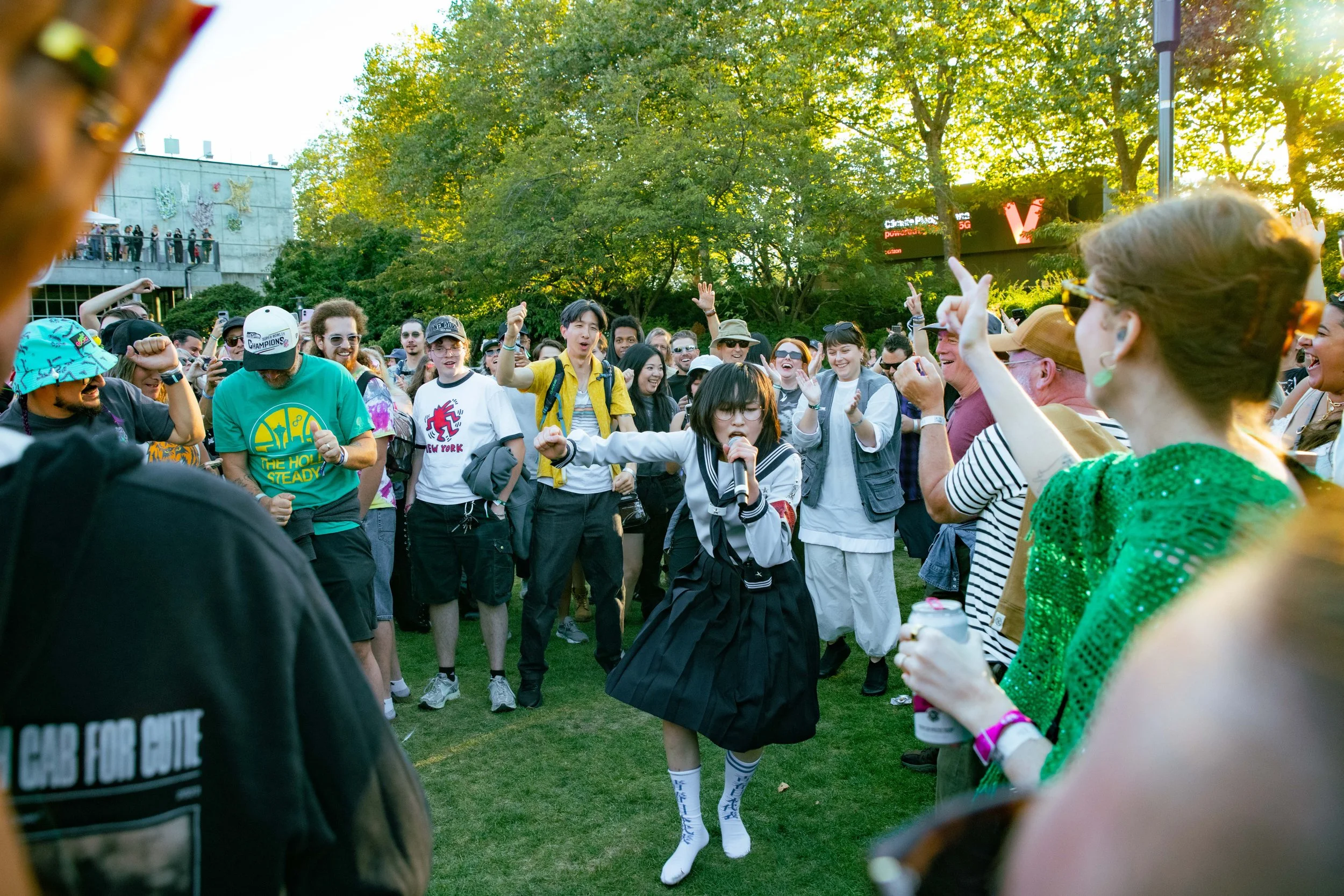 CORRINASTADLER_CORRINA.BOBINA_Bumbershoot2026_AtarashiiGakko!-20.jpg