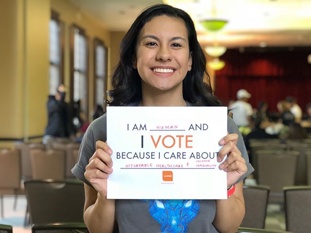 Thank you Rutgers RAPS for hosting another great Battle of the Barrios & supporting our #UniVote2018 initiative to ensure everyone registers to vote and have their voice heard! Swipe through to see why some students vote.