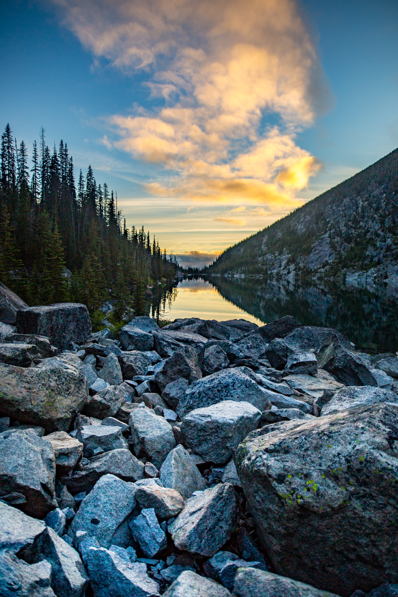 Catching the sunrise from Colchuck Lake