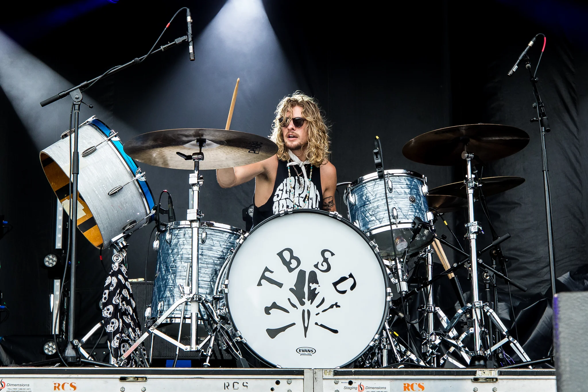 Tyler Bryant & The Shakedown