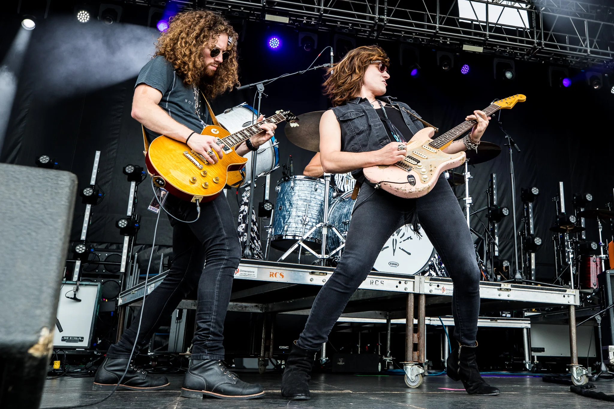 Tyler Bryant & The Shakedown