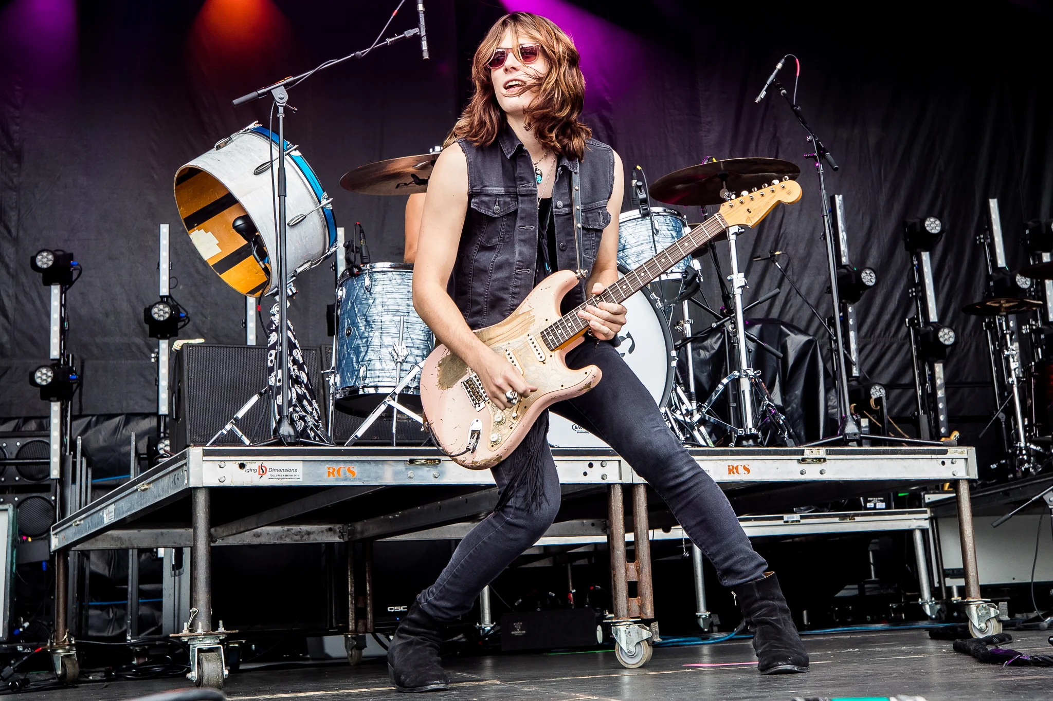 Tyler Bryant & The Shakedown