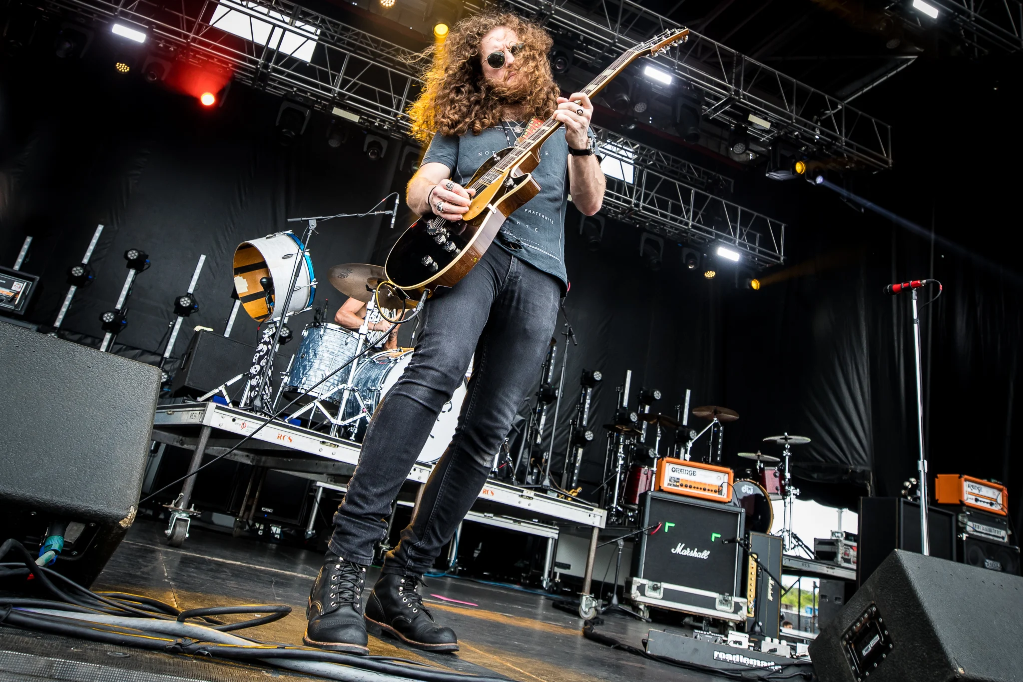 Tyler Bryant & The Shakedown