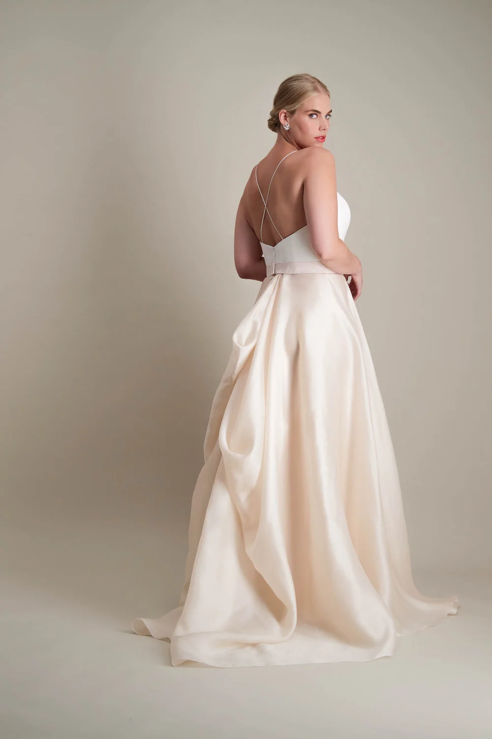 Kristen Bustier back.jpg