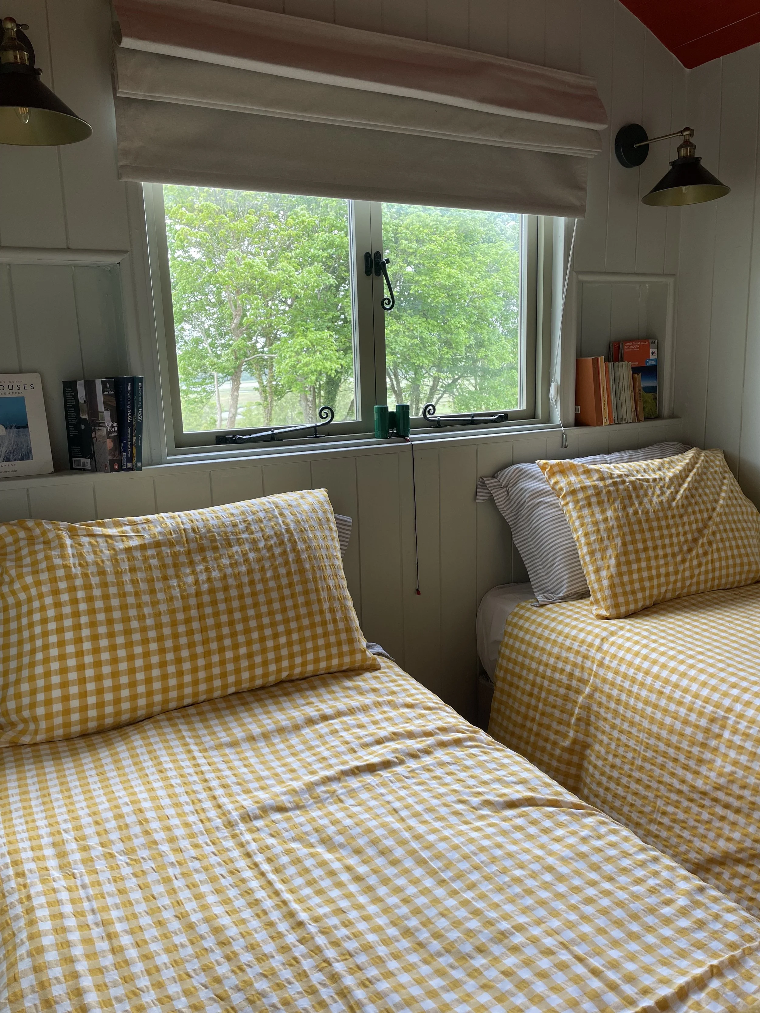 Hut 1 Bedroom view of river.jpg