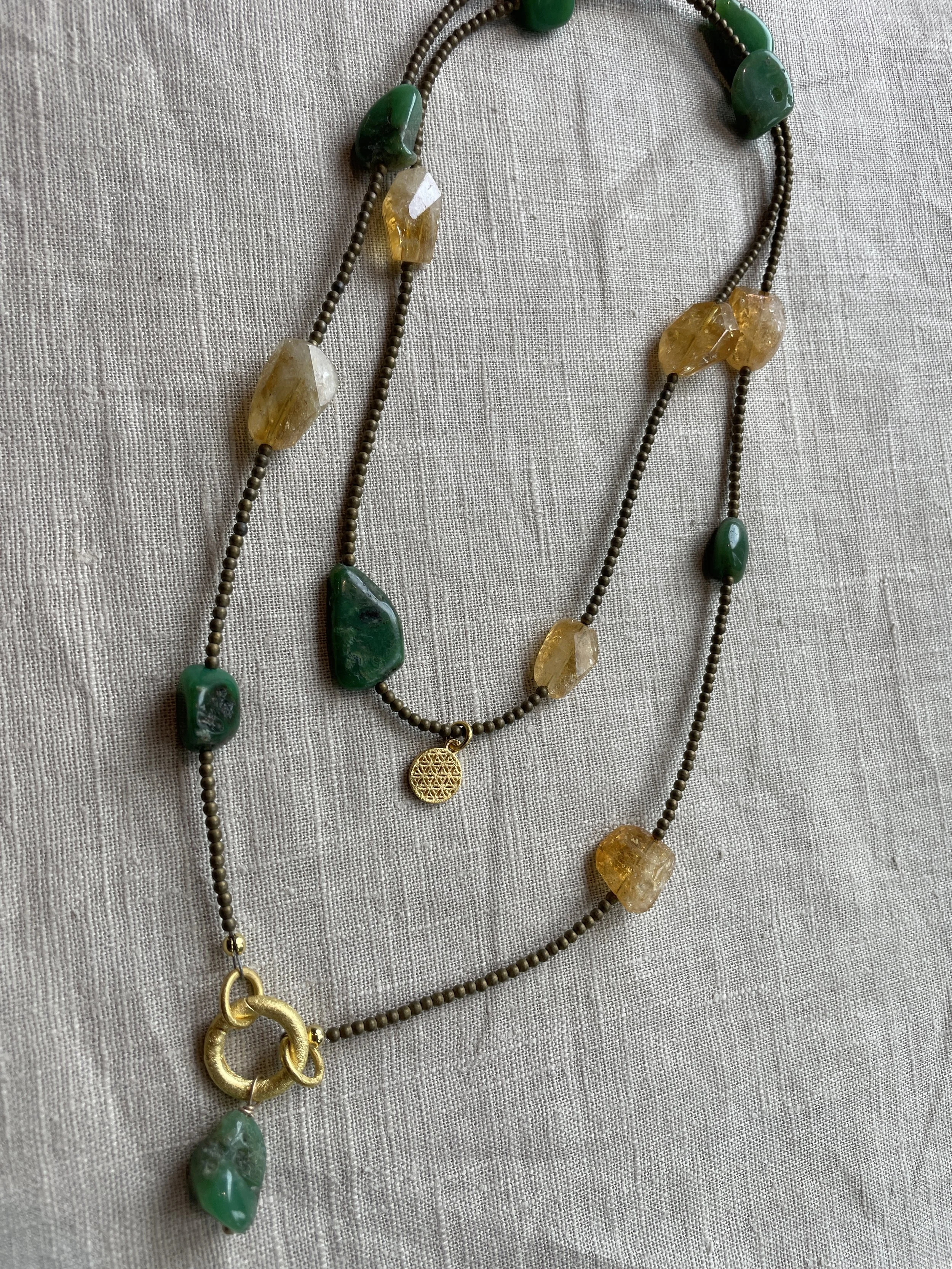 Turquoise, Citrien en Hematiet ketting.