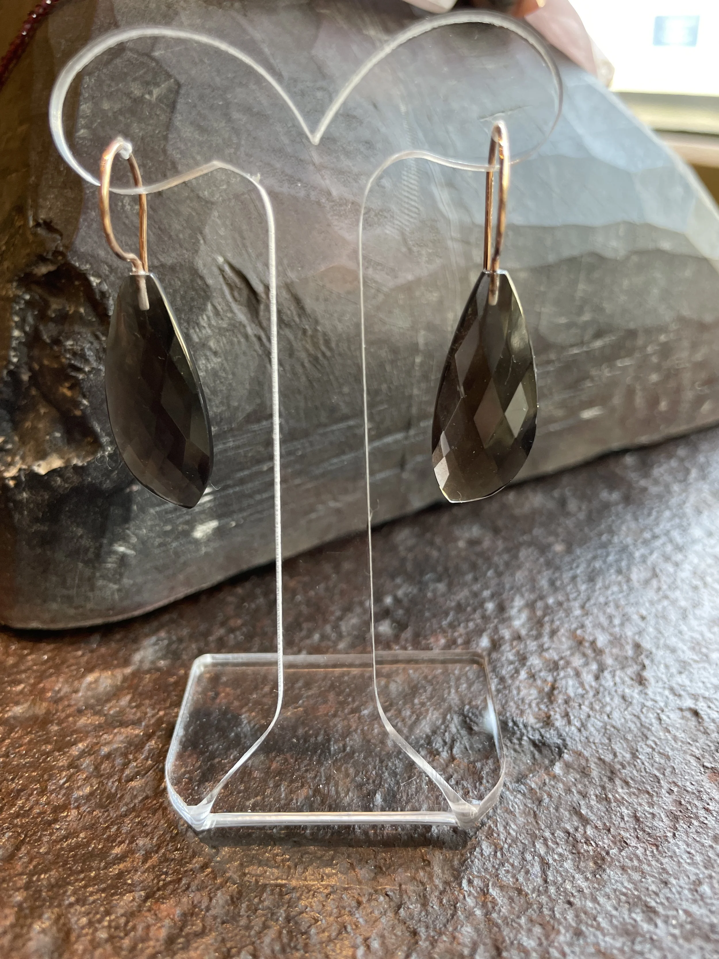 Rookquartz oorbellen