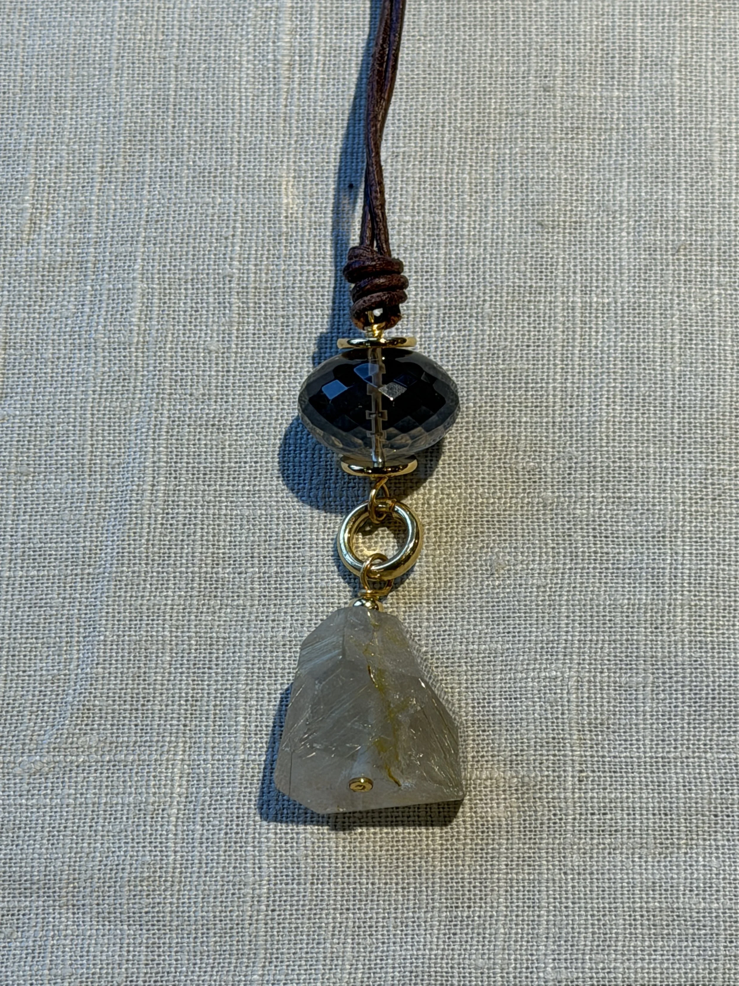 Tourmalijnquartz en Rookkwarts hanger