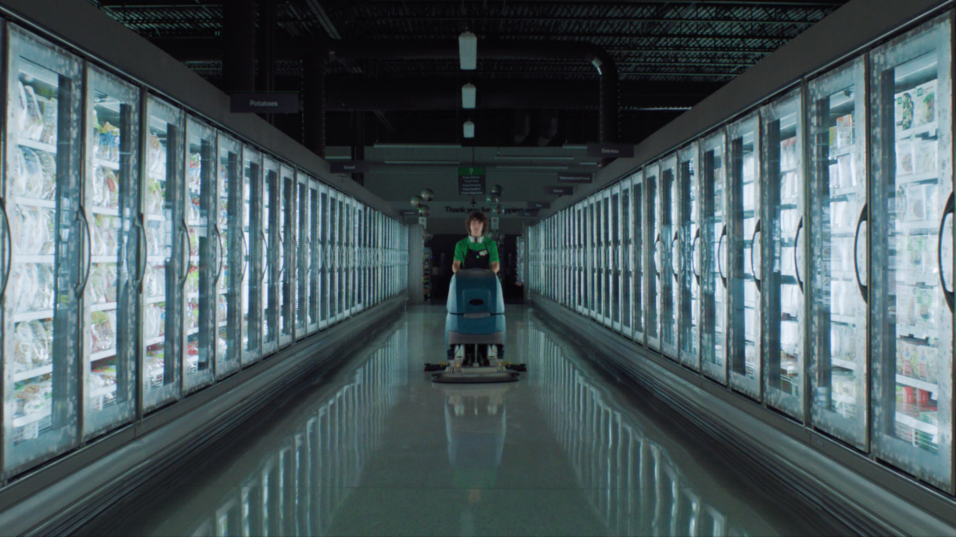 PUBLIX "BETWEEN THE AISLES"