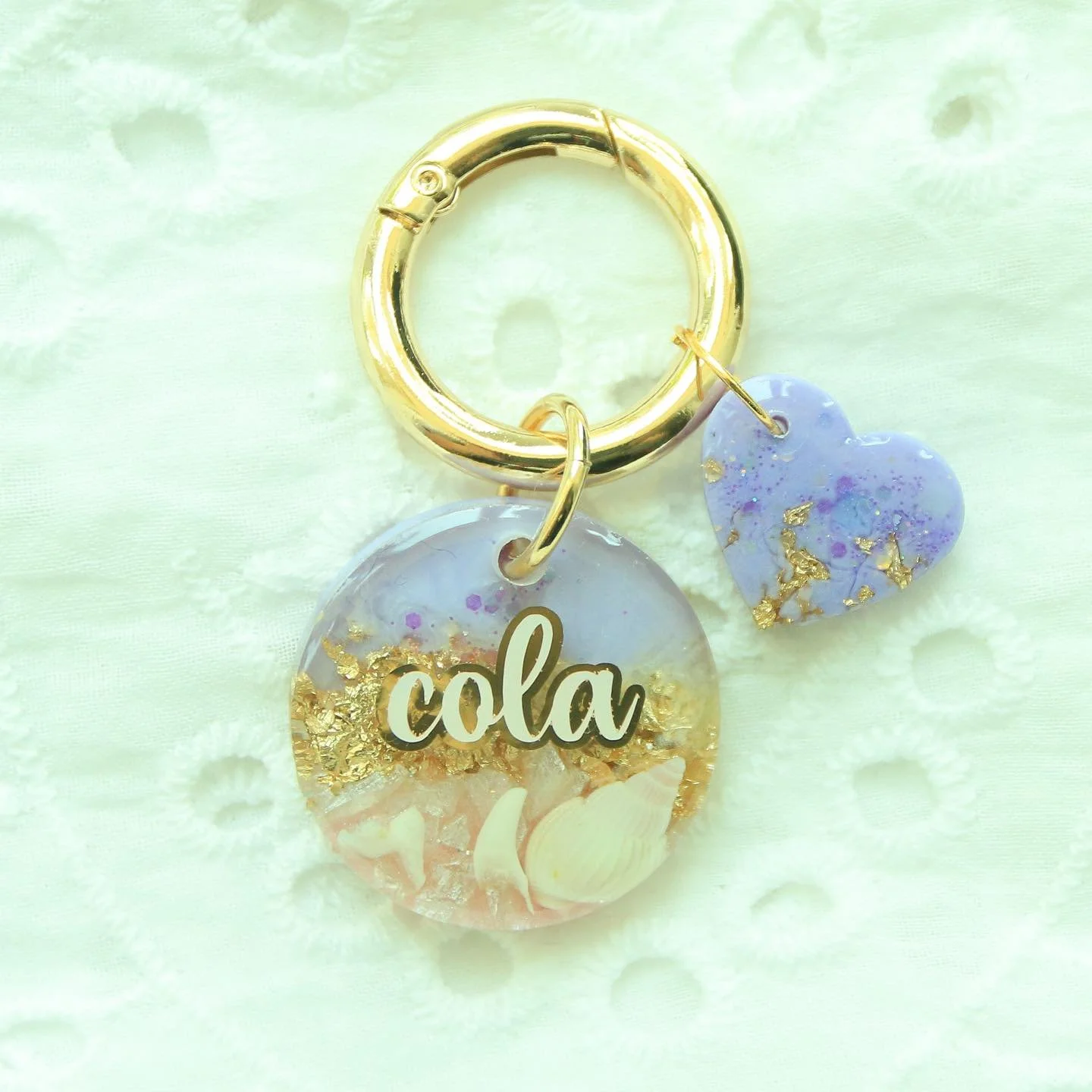 Lavender ocean breeze for a Friday evening 💜 

.
.
.
.
.
.
.
.
.
#yourmories #yourmemories #sgpets #sgdogs #sgpuppy #sgcats  #customizepettag #customizedogtags #toocutepetclub #sgresinart #singaporeart #강아지일상 #멍스타그램 #handmadesg #singapore #sgsmallbu