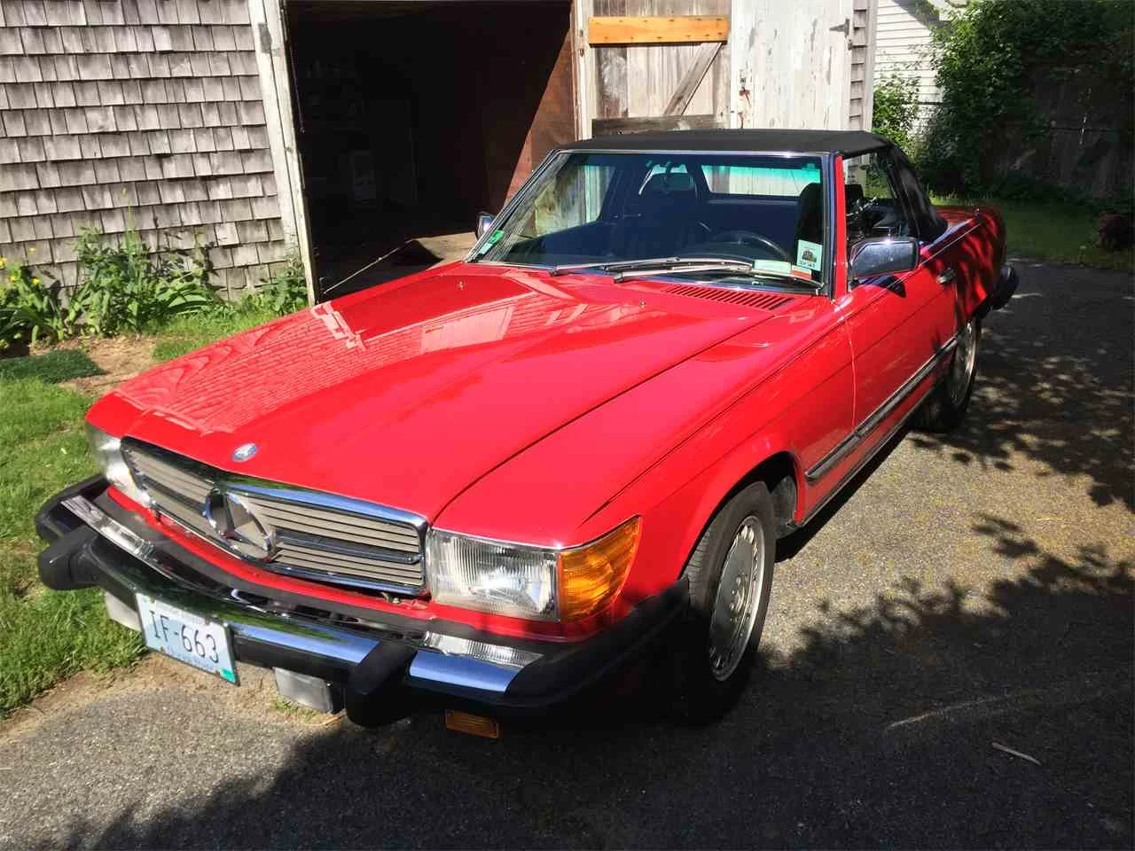 8119146-1989-mercedes-benz-560sl-std-c.jpg