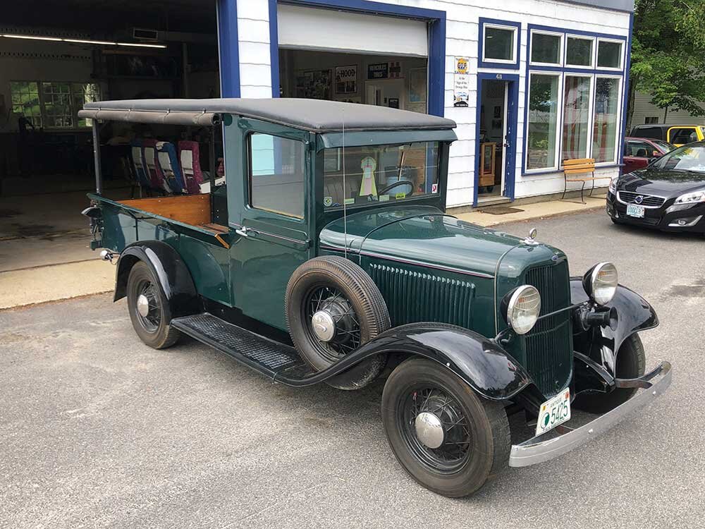 1933-Ford-Huckster-Stone_5.jpeg