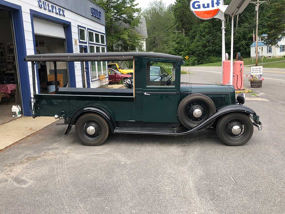 1933-Ford-Huckster-Stone_4.jpeg