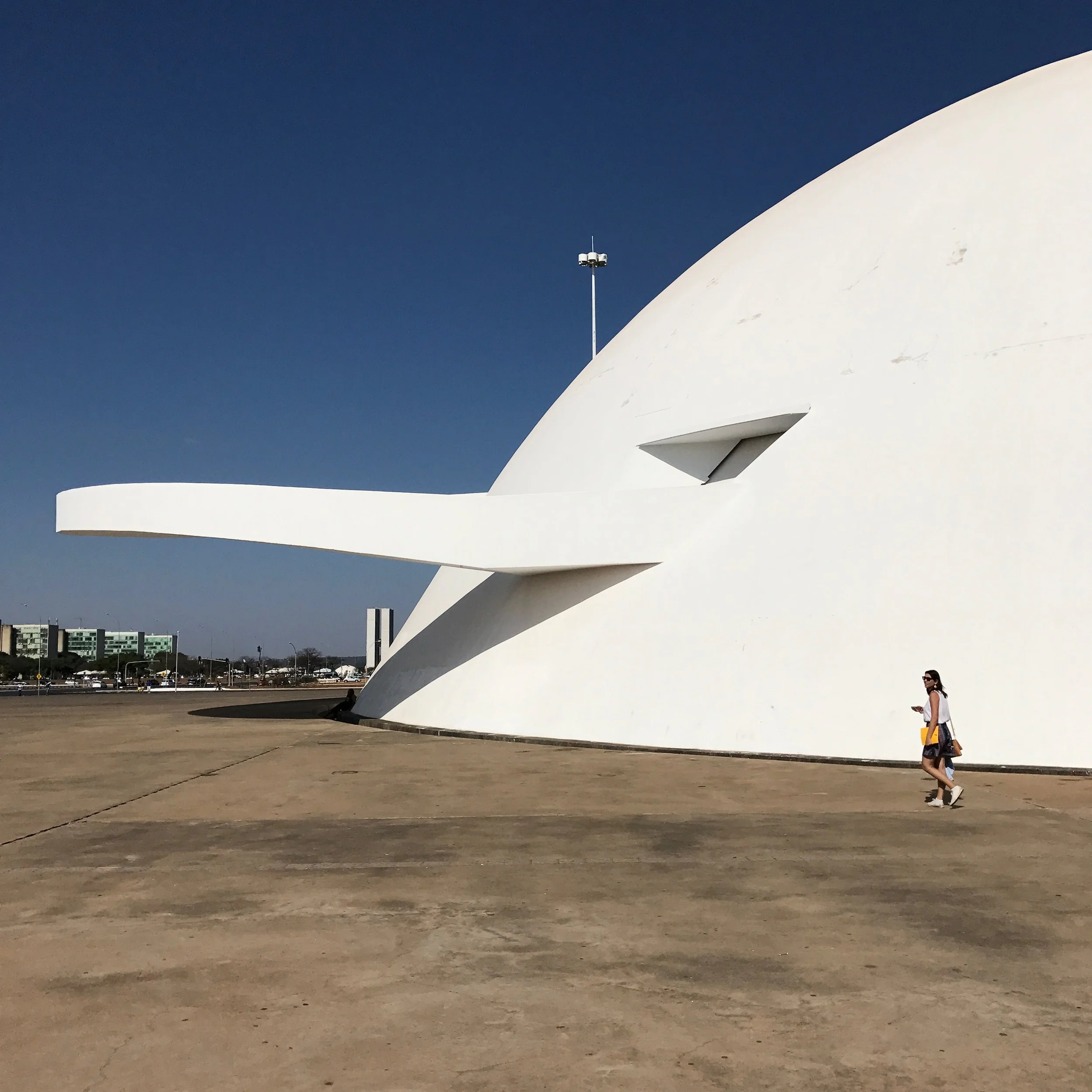Museo Nacional - Oscar Niemeyer - Brasilia 2017