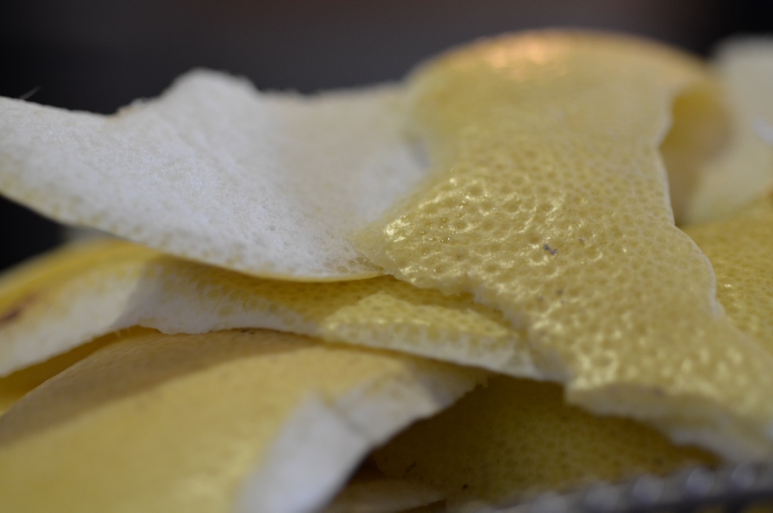 a close-up of the peel, just after i cut it from the grapefruit 