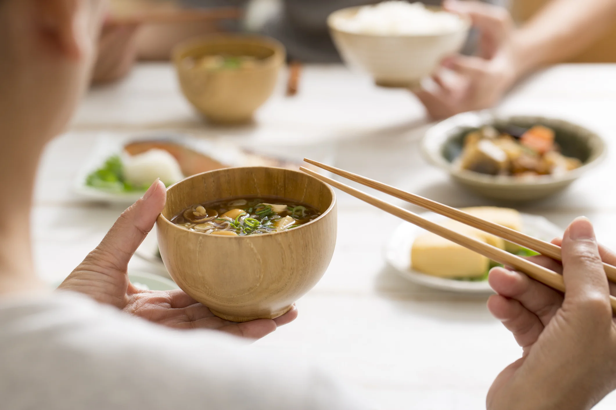 Intuitive eating, moving, resting