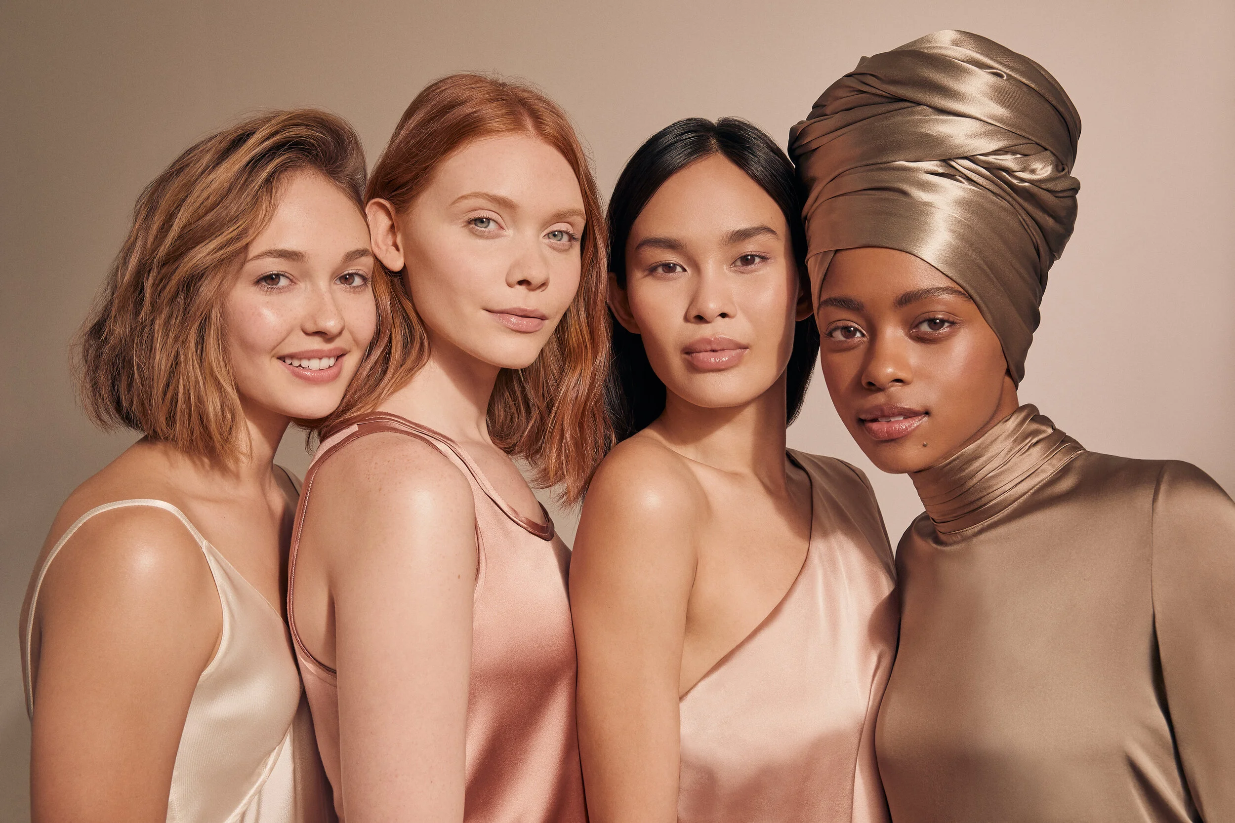  Cover FX PowerPlay Foundation 