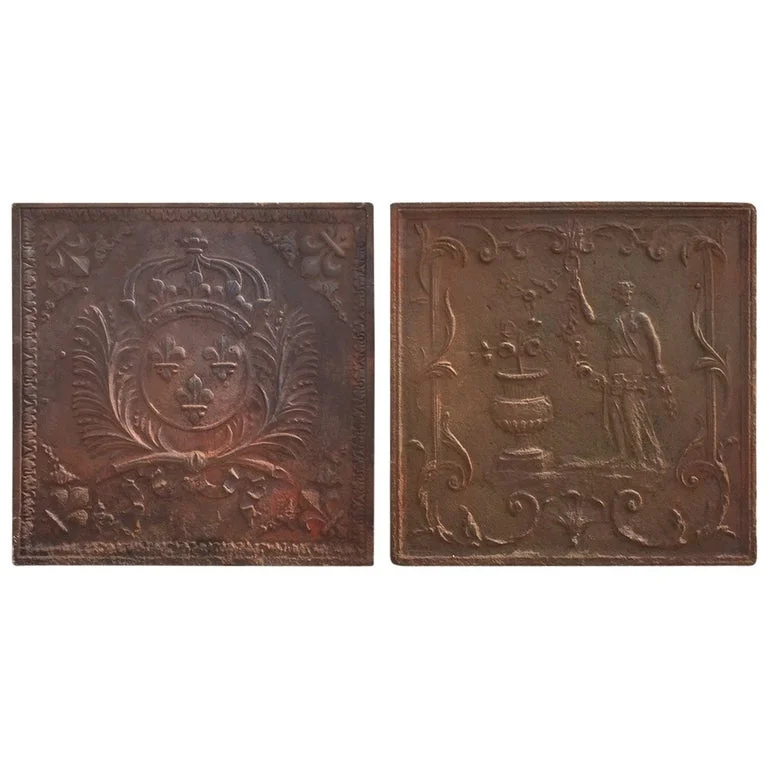 Pair of French antique firebacks in iron 19th century France