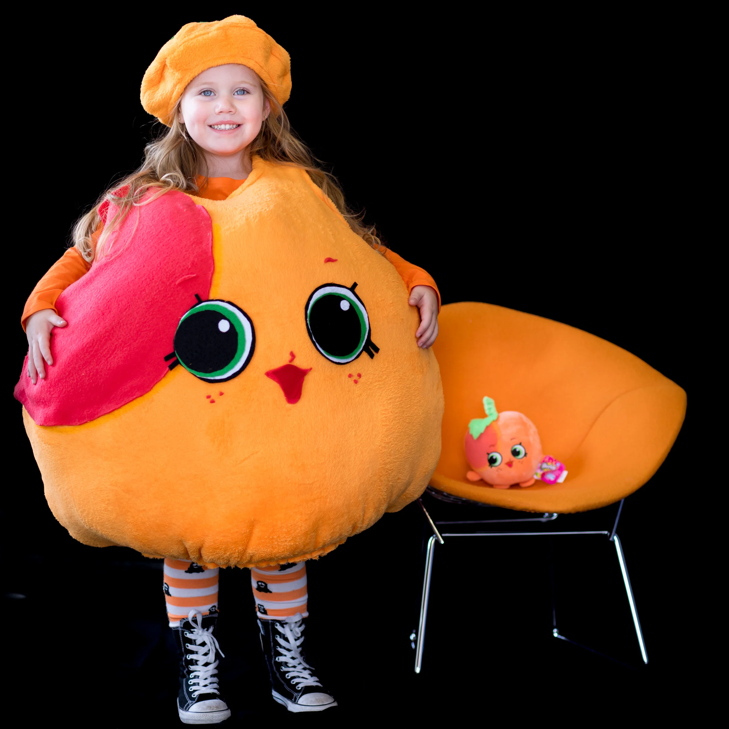 Sloane, 4 years old April Apricot