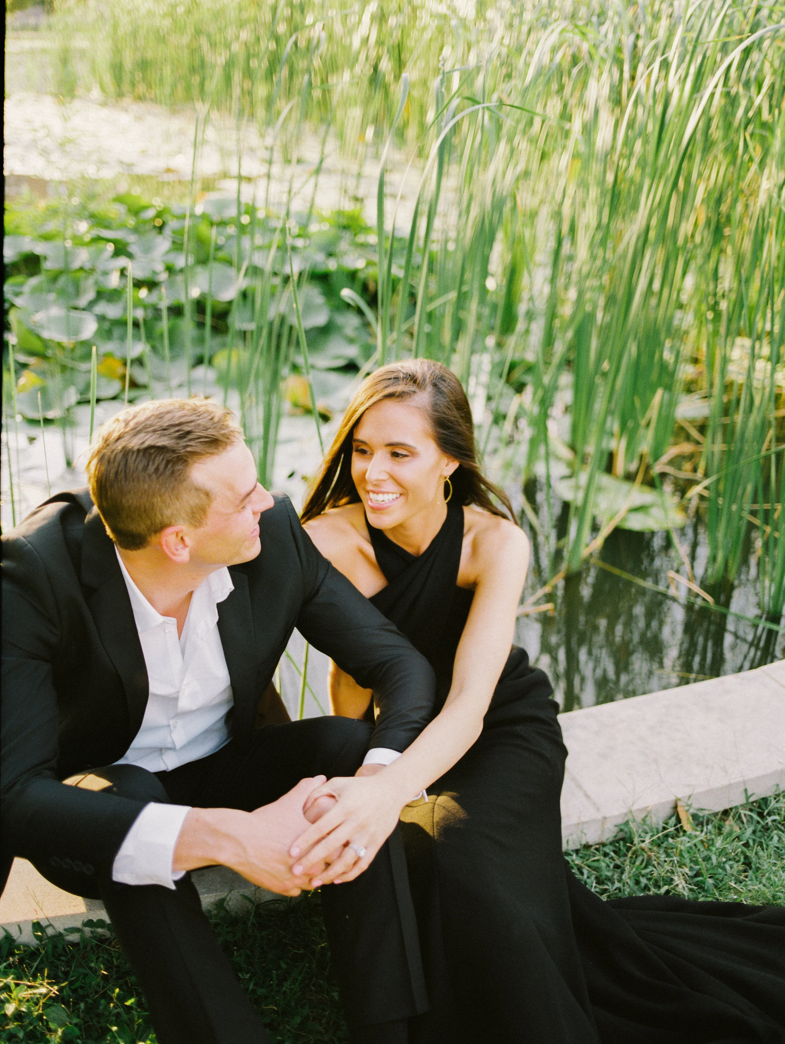 An elegant St. Louis, Mo engagement session with Ashley Pieper Photography. Cristina and Will are a match made in heaven. They are giggly and fun and totally in love! St. Louis based traveling and destination wedding photographer for the genuine and creative couple in love.