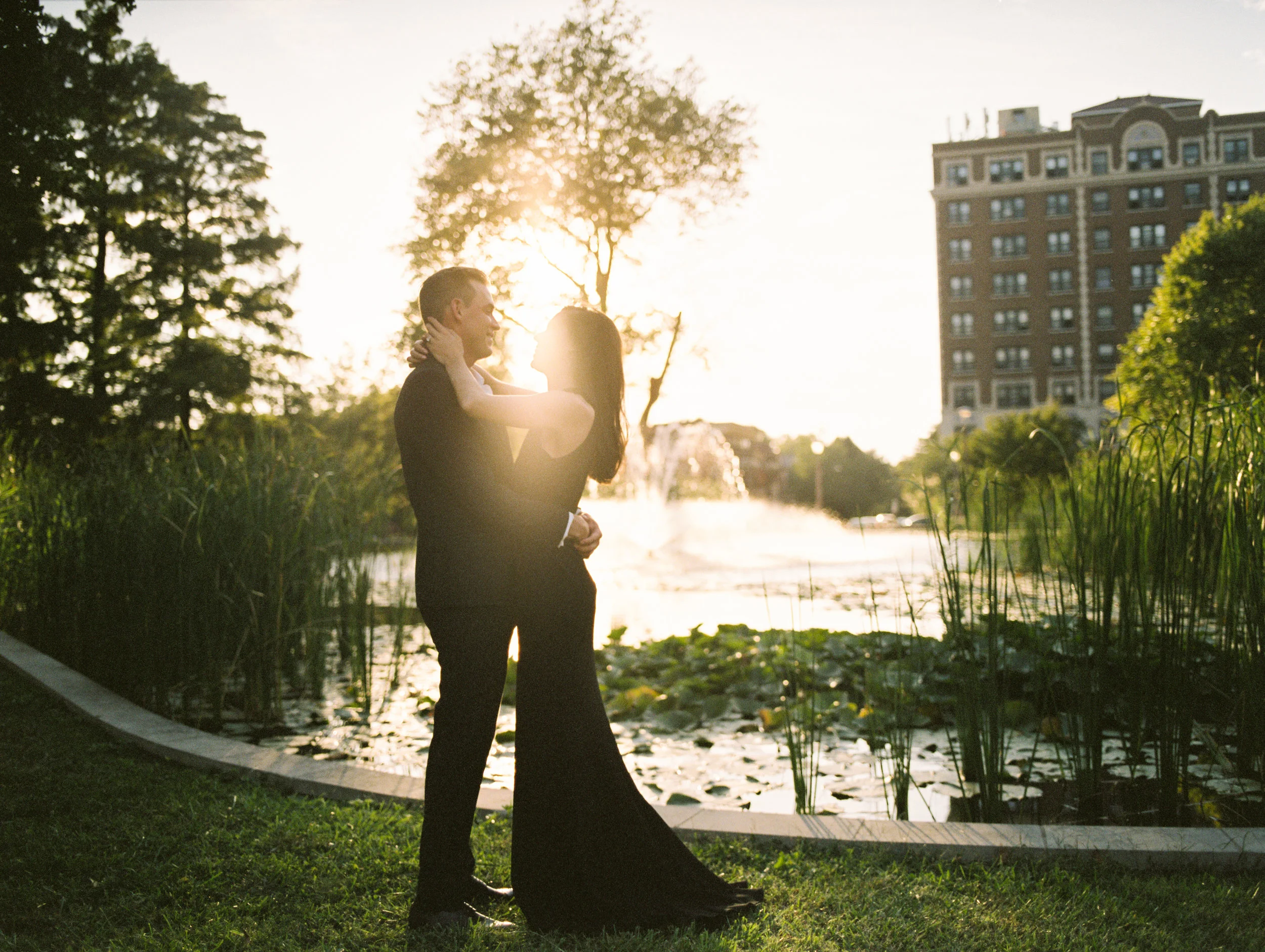 An elegant St. Louis, Mo engagement session with Ashley Pieper Photography. Cristina and Will are a match made in heaven. They are giggly and fun and totally in love! St. Louis based traveling and destination wedding photographer for the genuine and creative couple in love.