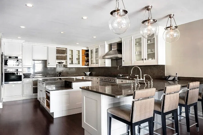 535 West End Ave - kitchen opt a.jpeg