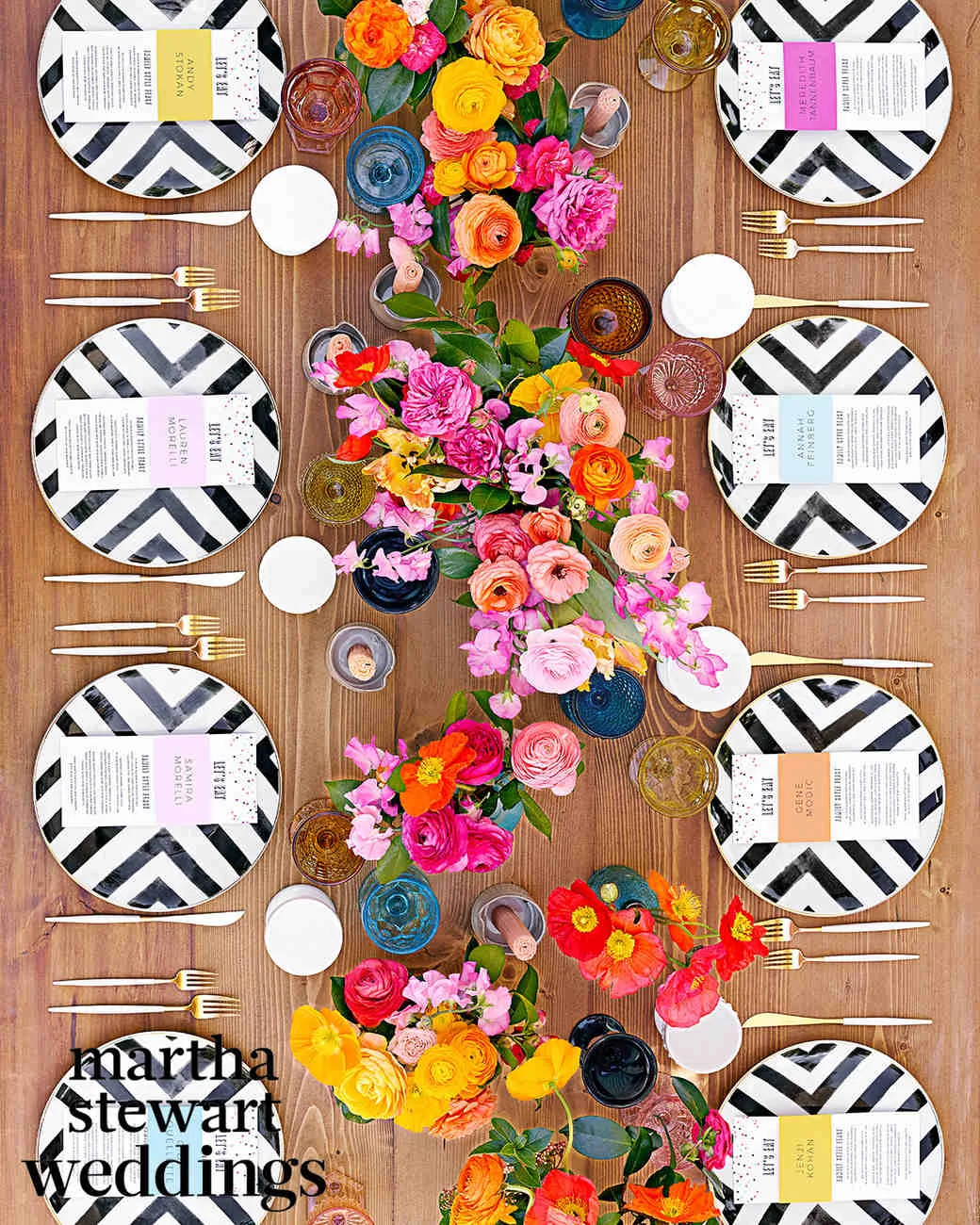 samira-wiley-lauren-morelli-wedding-table-103016867_vert.jpg