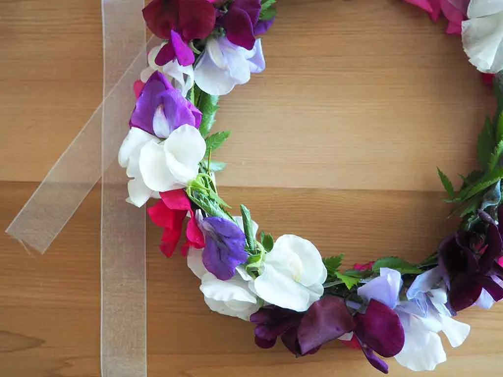 flowercrown2.jpg