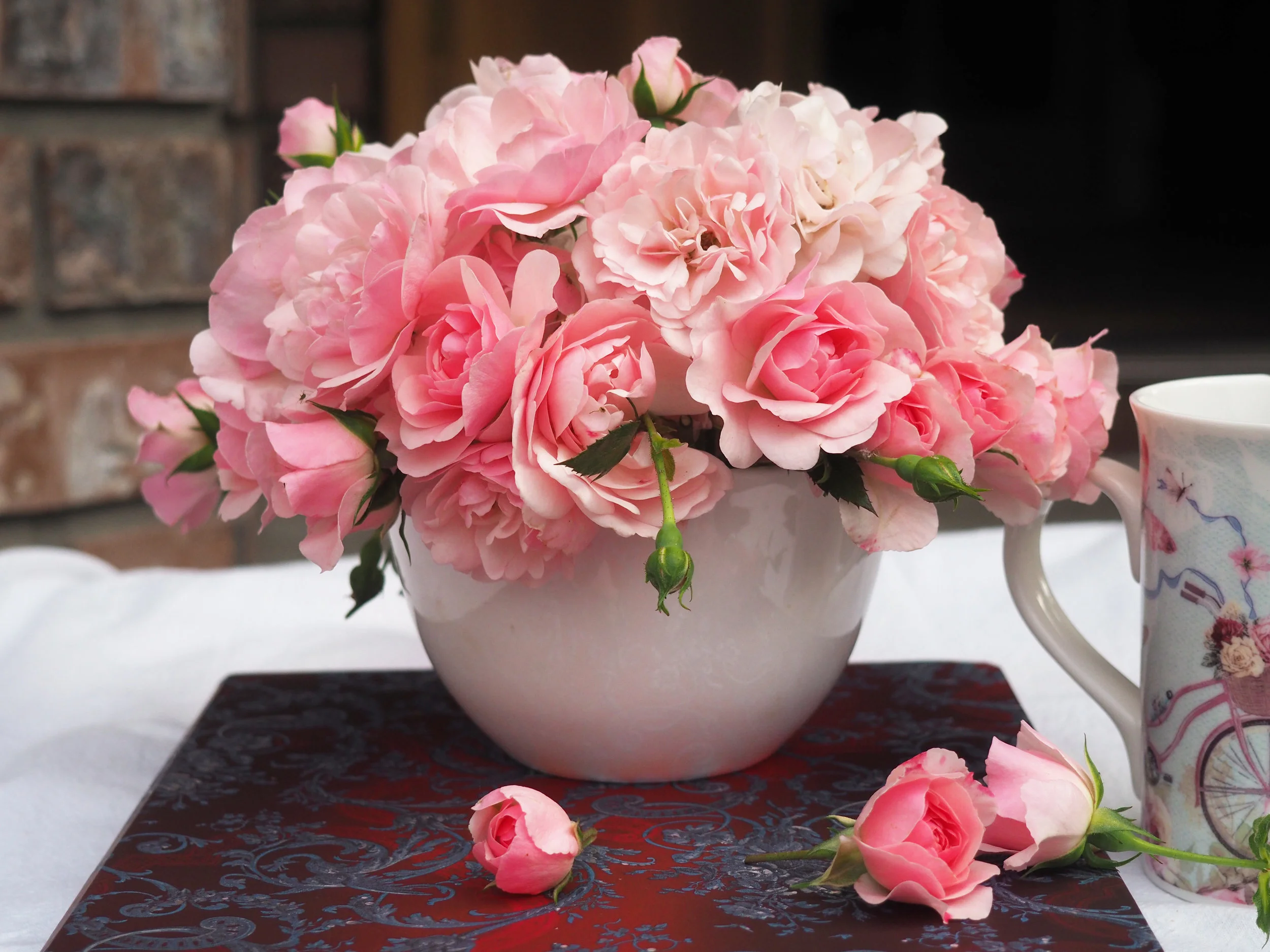 Biedermeier Floral Design