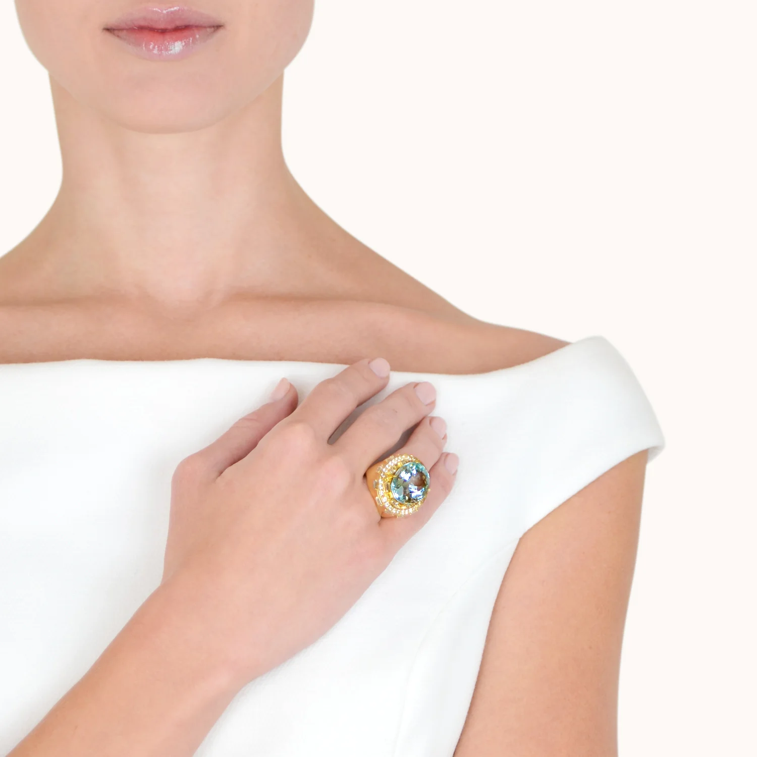 irene_lummertz_188_couture_audrey_ring_FL_web_2.jpg