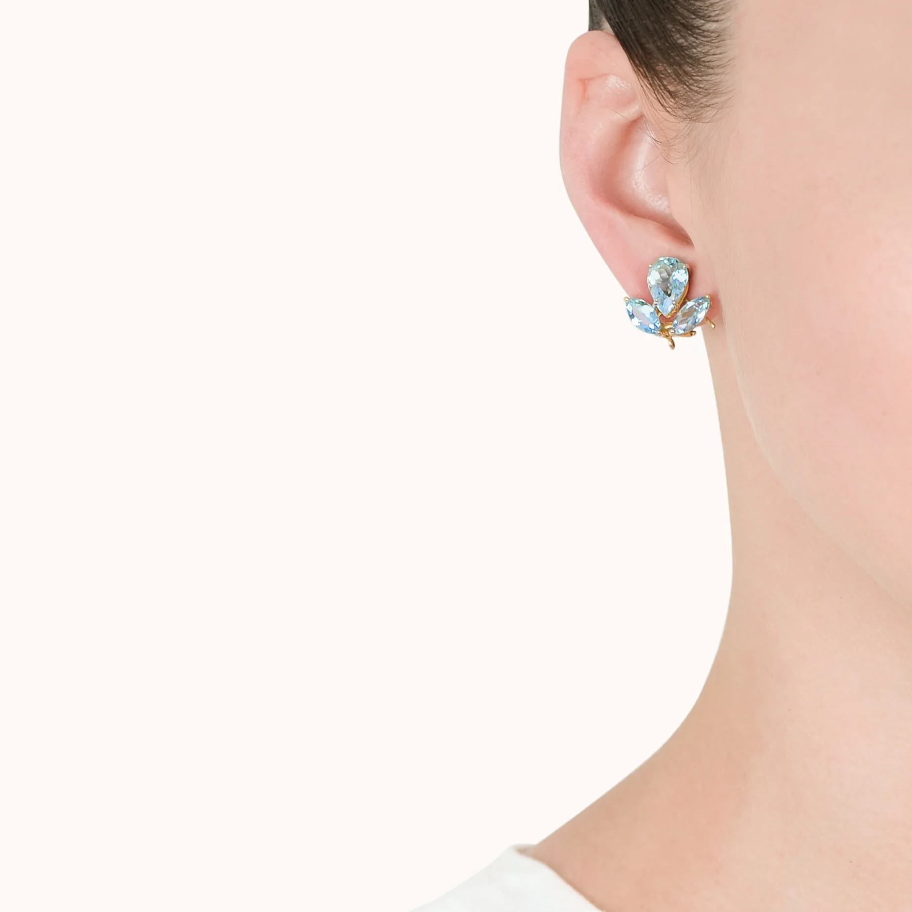 IL_389_chandelier_earrings_MDL-web_2.jpg