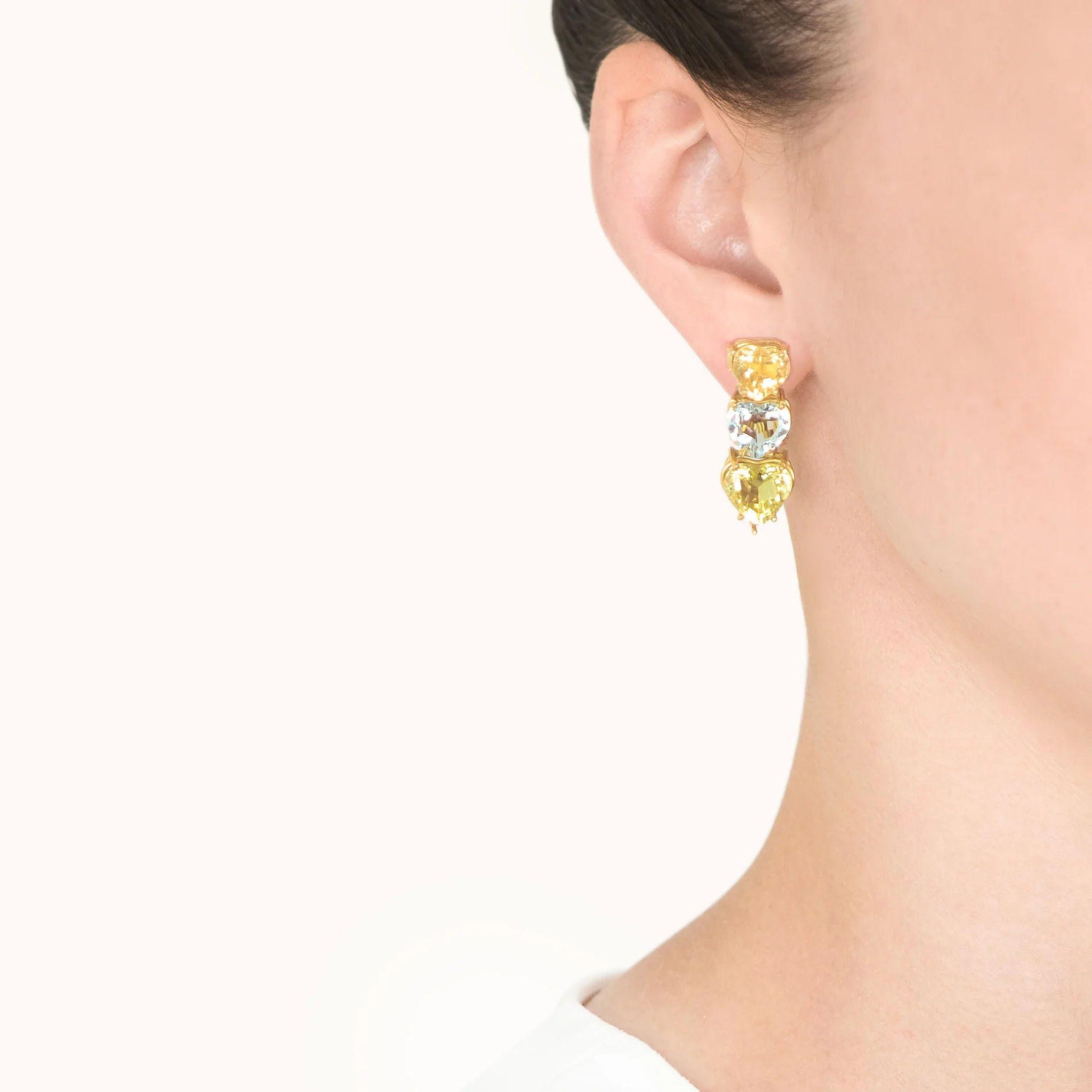 irene_lummertz_100_amor_earrings_MDL_web_2.jpg