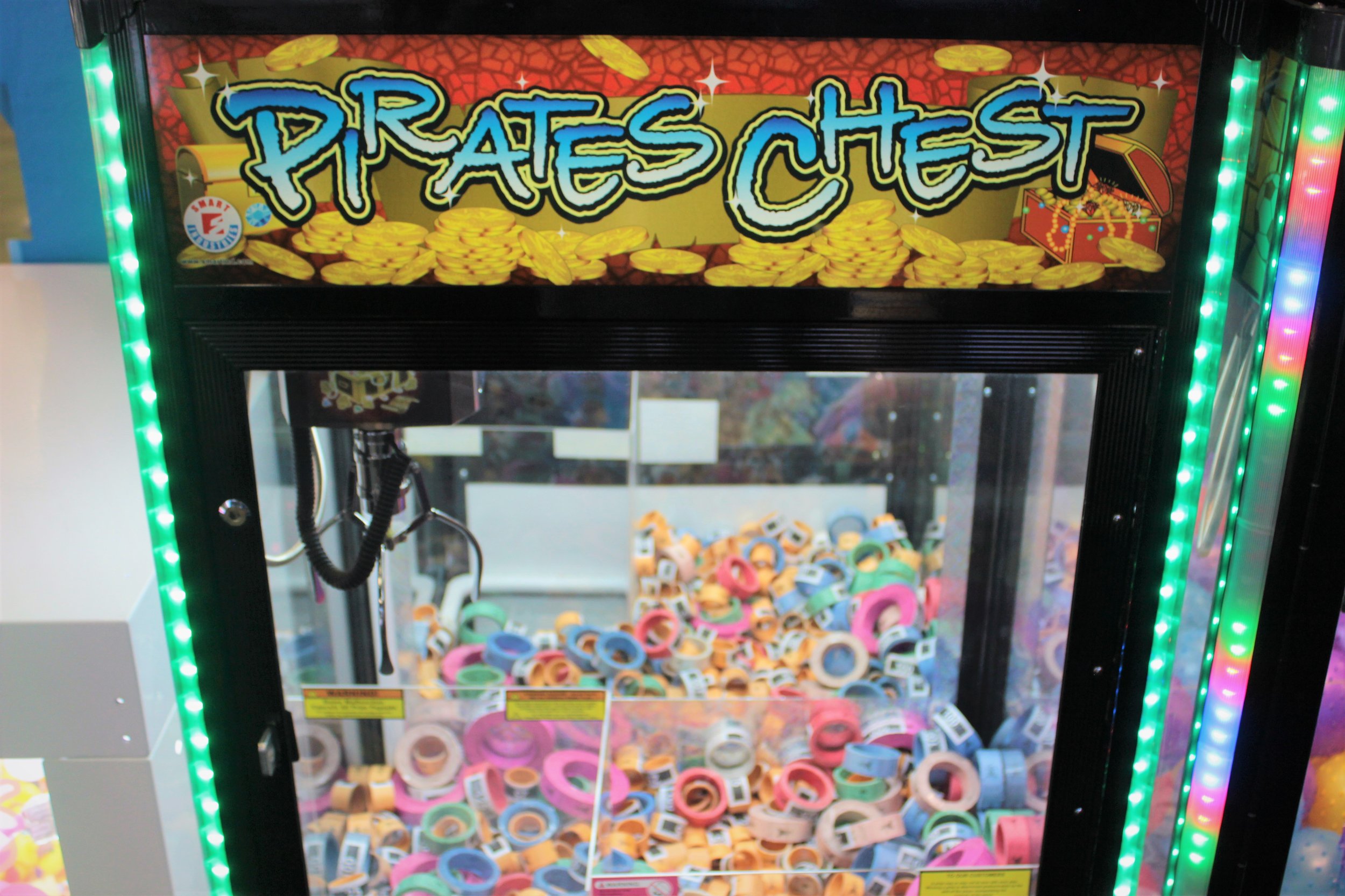  claw game in classic fun center arcade 