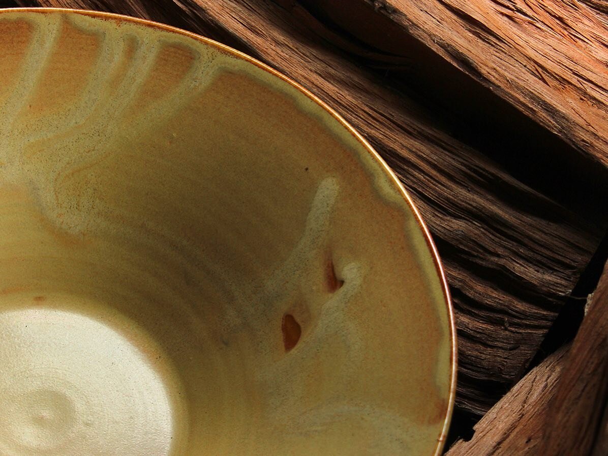 Admiring nature&rsquo;s patterns 🍂

Mahalo for visiting my web shop ~ a few new items have been added. Link in bio.

#shunceramics #sacredgeometry #nature