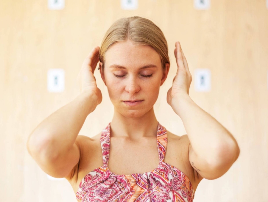 MENTAL CENTERING; an active process that gathers the scattered mental waves that the brain constantly emits and brings them into focus. Then offers them to the Heart for transformation. 