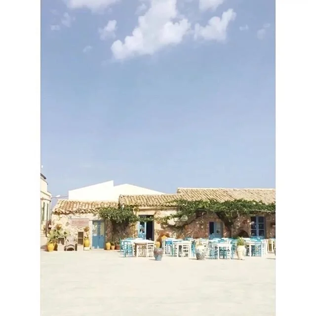 This weekend we were supposed to start our first, fully booked, amazing-to-be Purna Yoga Holiday in Sicily. 😔 ..Well, when life gives you lemons you make lemonade, right?🤔 SO‼️ We’ve opened TWO WEEKS for 2021. 😱🤩 💥May 15.-22.2021💥
AND 💥M