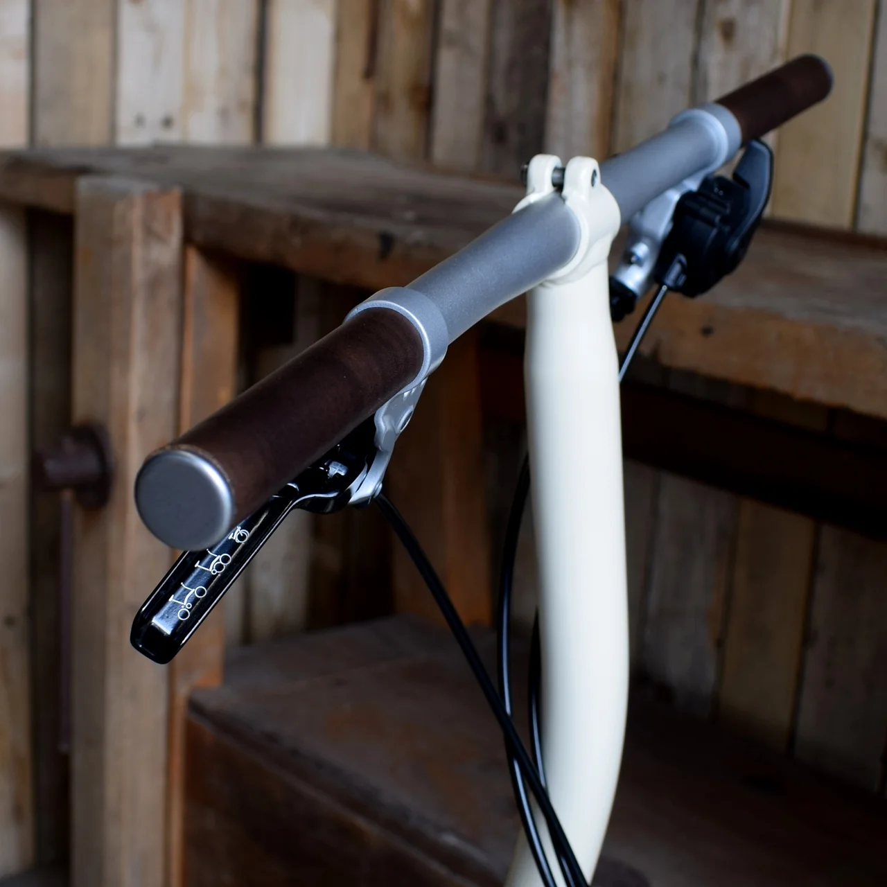 brooks handlebar grips