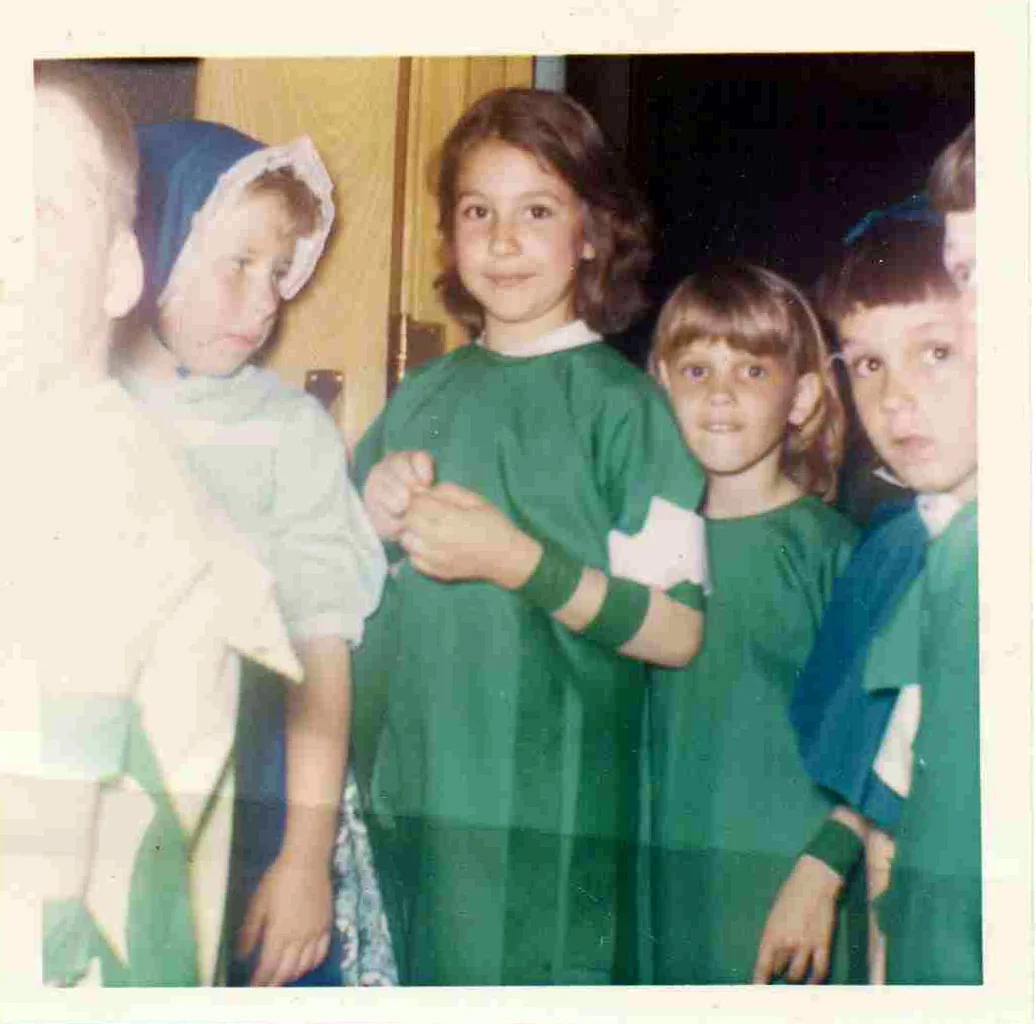 Susan Lenz in tree costume - center
