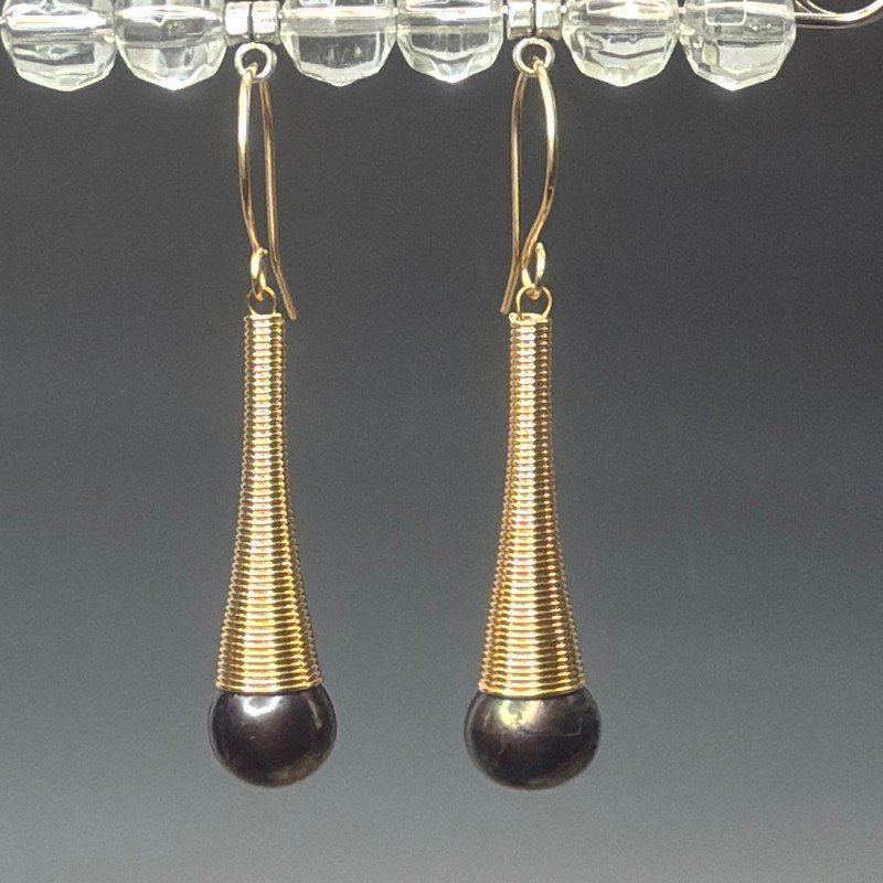 Freshwater pearl dangles