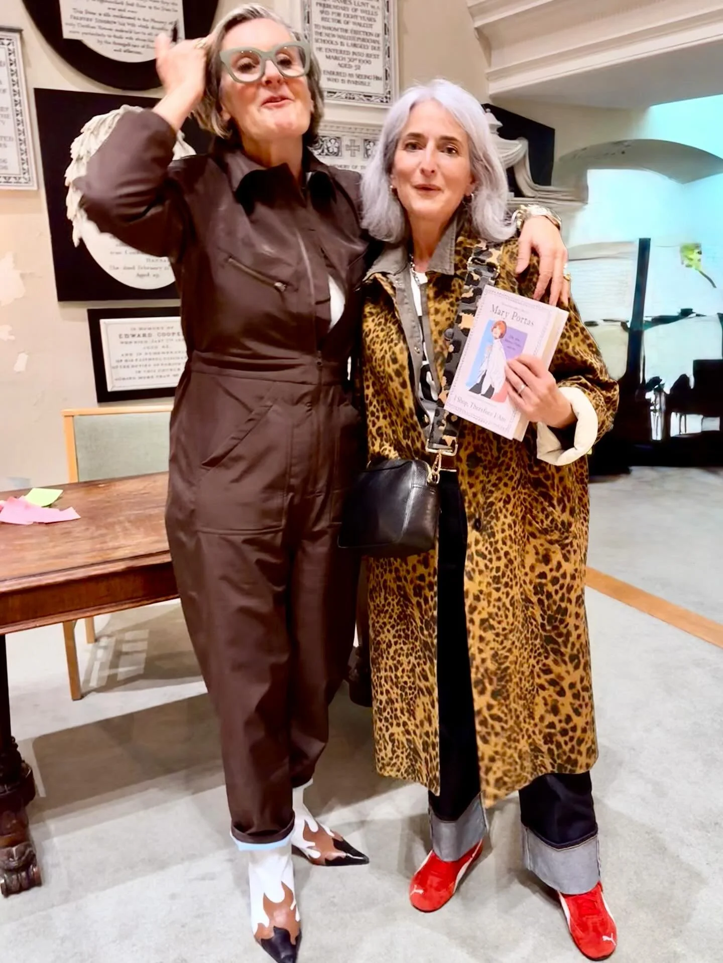 📕✨ book launch : I Shop, Therefore I Am 🙌 Mary Portas - Queen of Shops 😘 fab 90&rsquo;s creative retail nostalgia #ishopthereforeiam