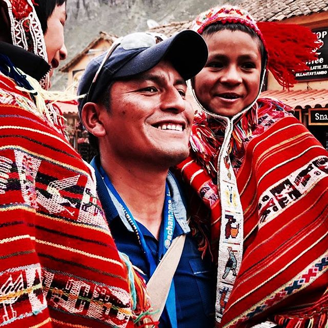 Our lovely Peruvian children’s #ollantaytambo #machupicchu #igersperu #cusco #sacredvalleyperu #peruanas #