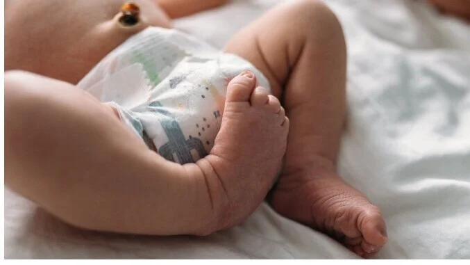 Erickson Family | Roanoke Newborn Photographer