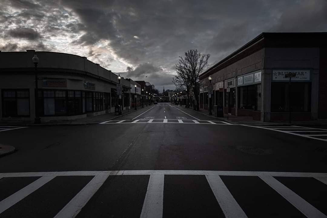 7am, Boston
Roslindale Village
.
Usually a bustling morning with filled streets of commuters and filled coffee shops. Now....
.
#photooftheday #photo #photographer #photographersofinstagram #photography #photos #illustration #illustrator #art #artist
