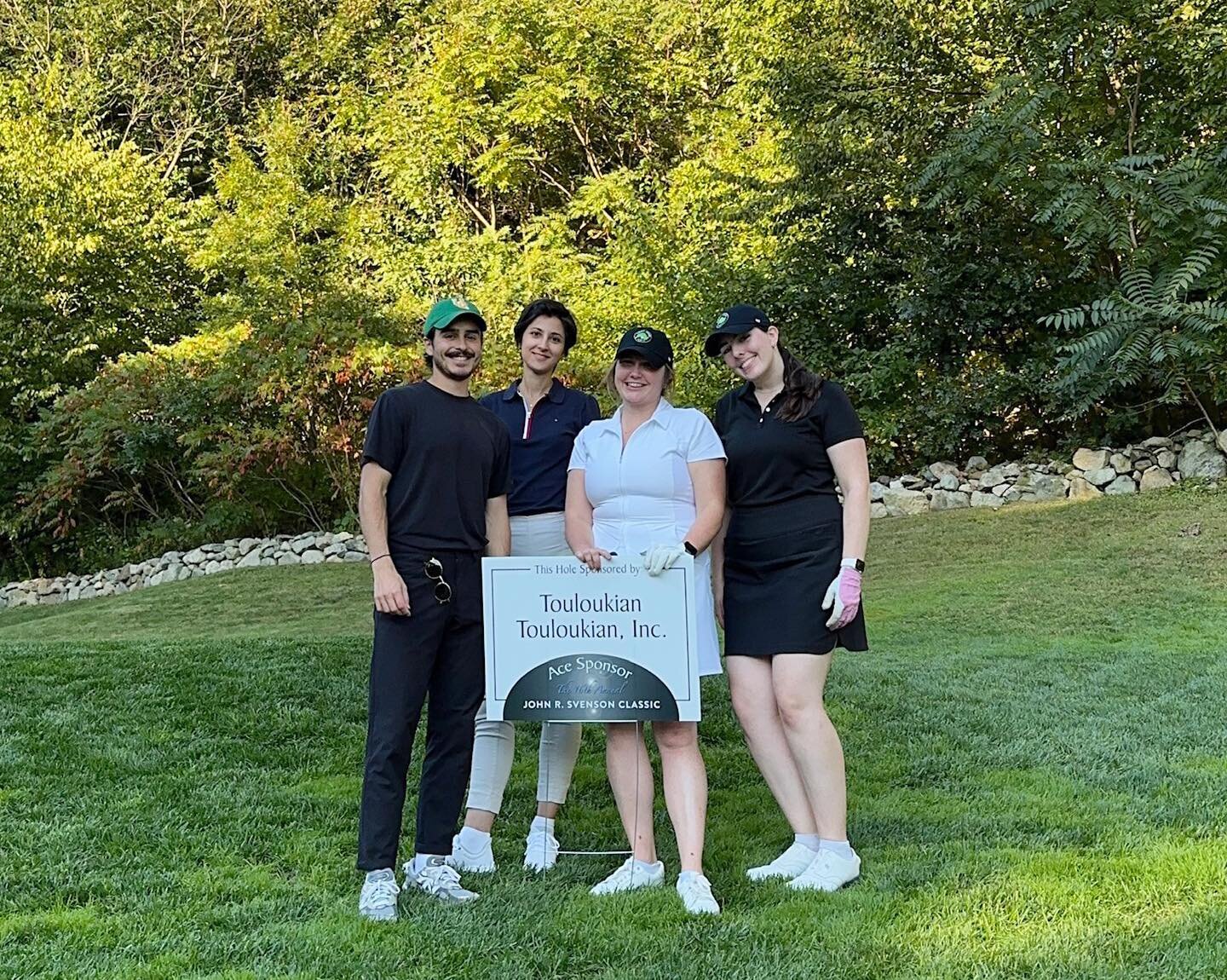 Earlier this month, members from the TT team had the honor to play in the 16th Annual John R. Svenson Golf Classic to support cancer genetics research at Dana-Farber Cancer Institute. TT Inc is thankful to be working with a wonderful team at Broder, 