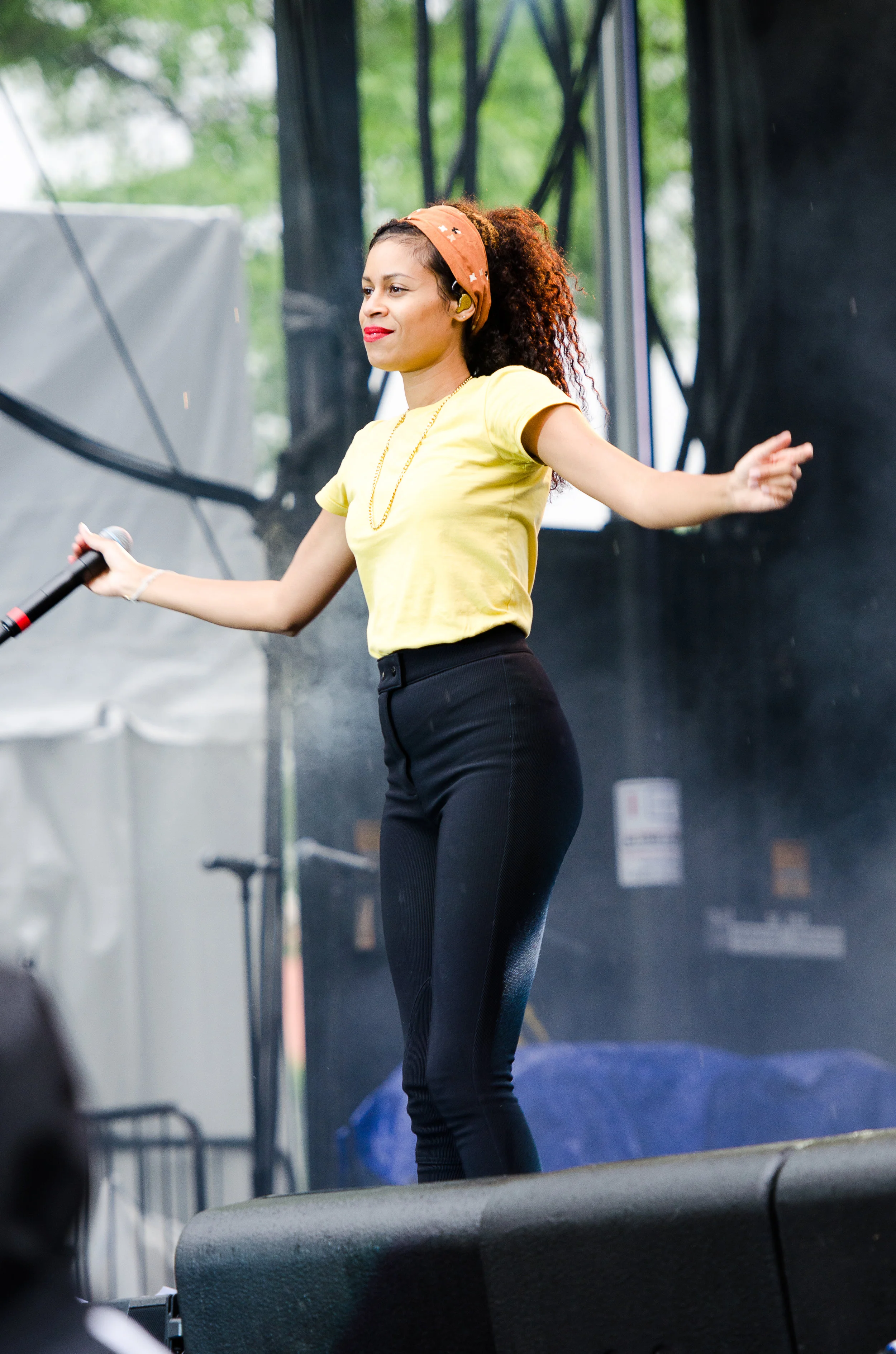 BCFEST_ALUNAGEORGE_@MADENCHYNNA-2.JPG