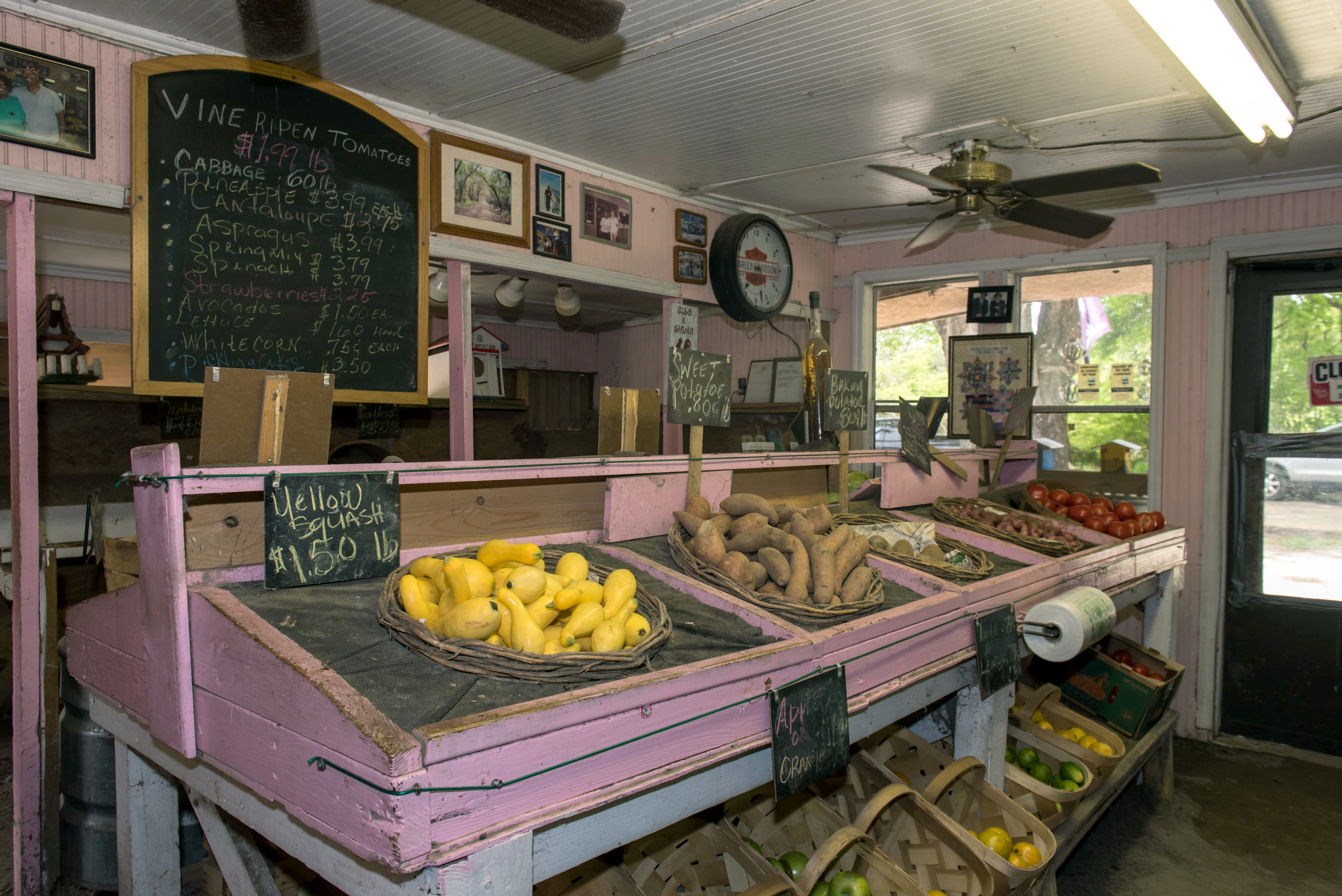 Fresh produce at George & Pink’s on Edisto Island, SC.