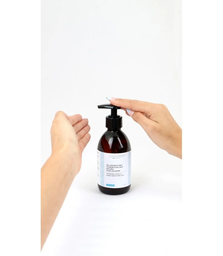 gel-desinfectant-hydroalcoolique-naturel-pour-les-mains2.jpg