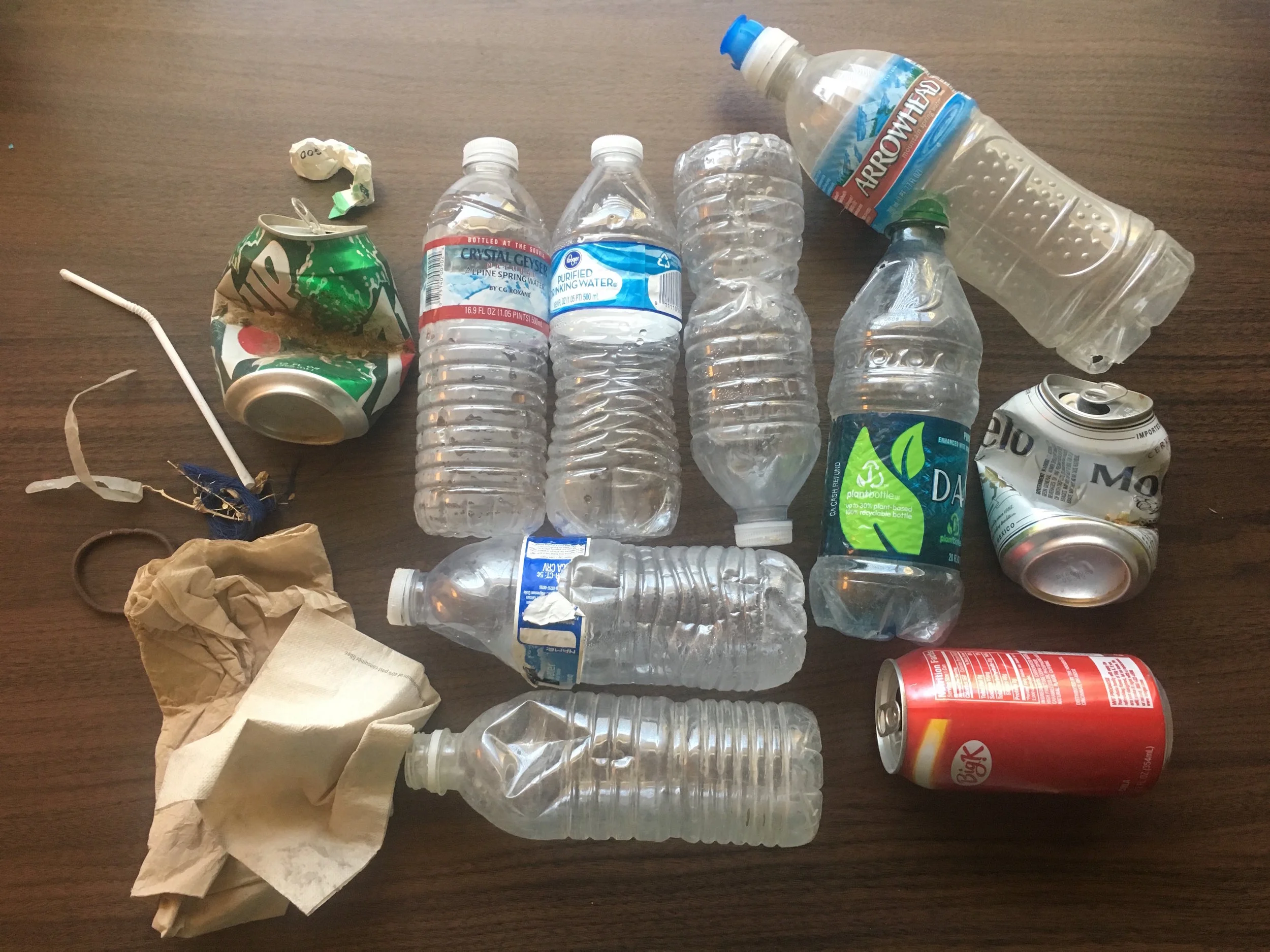 So many water bottles! Nice to see people are keeping themselves hydrated but plz recycle hello!