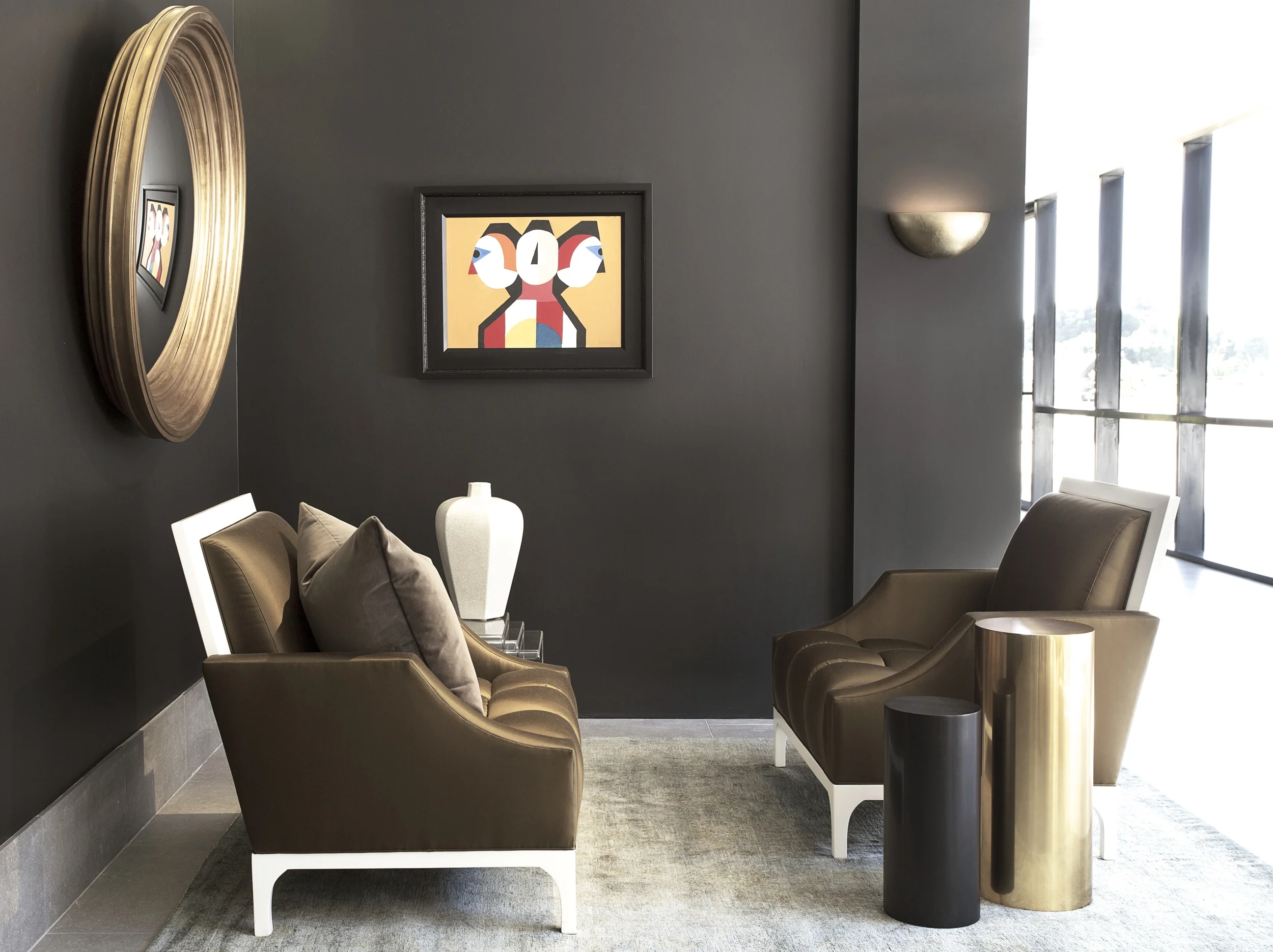 EMERSON LOUNGE